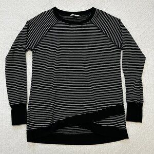 ✨ Danskin Black & White Striped Shirt – Size S ✨